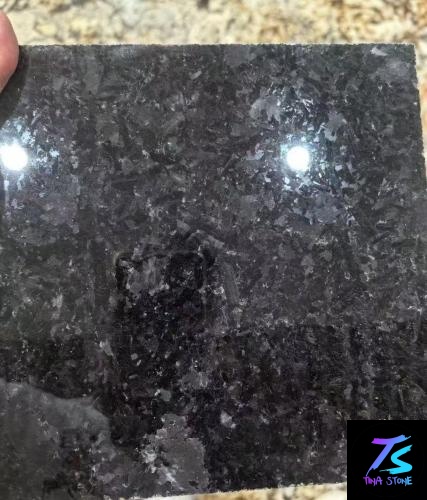 Angola Black