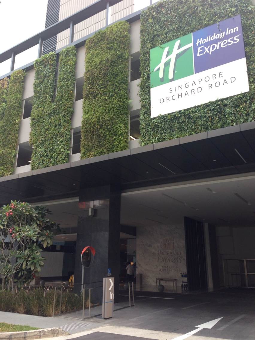 Tina Stone Import & Export Co., LTd: Project of Holiday Inn Hote l in Orchard Road Singapre supply the G654 pillar, G684 and Volakas  
